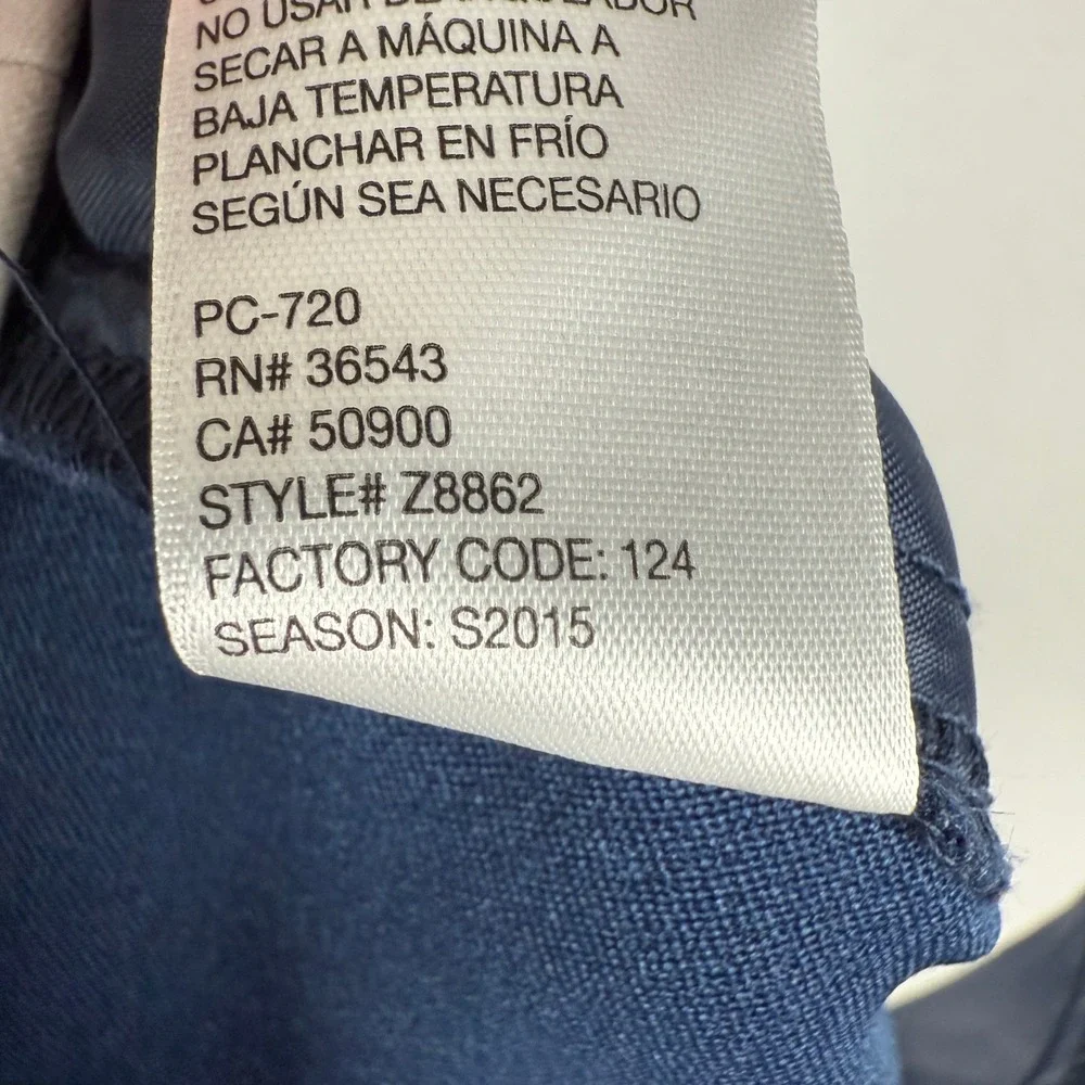 NEW‎ IZOD Chino Pants Womens 8 Short Navy Blue Straight Leg Flat Front Stretch - Picture 12 of 12